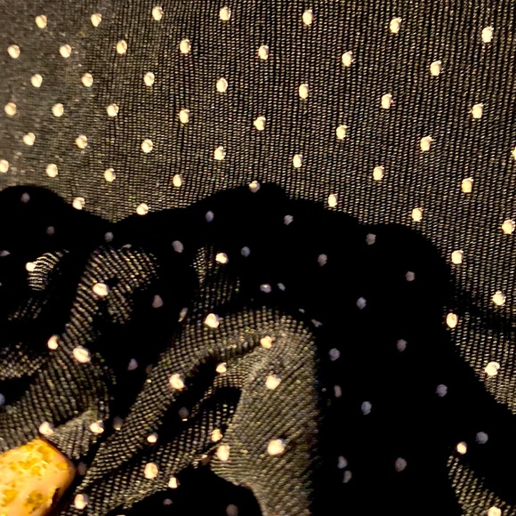 Stretchy black skirt with white pin dots & ruffle hem - Picture 5 of 6